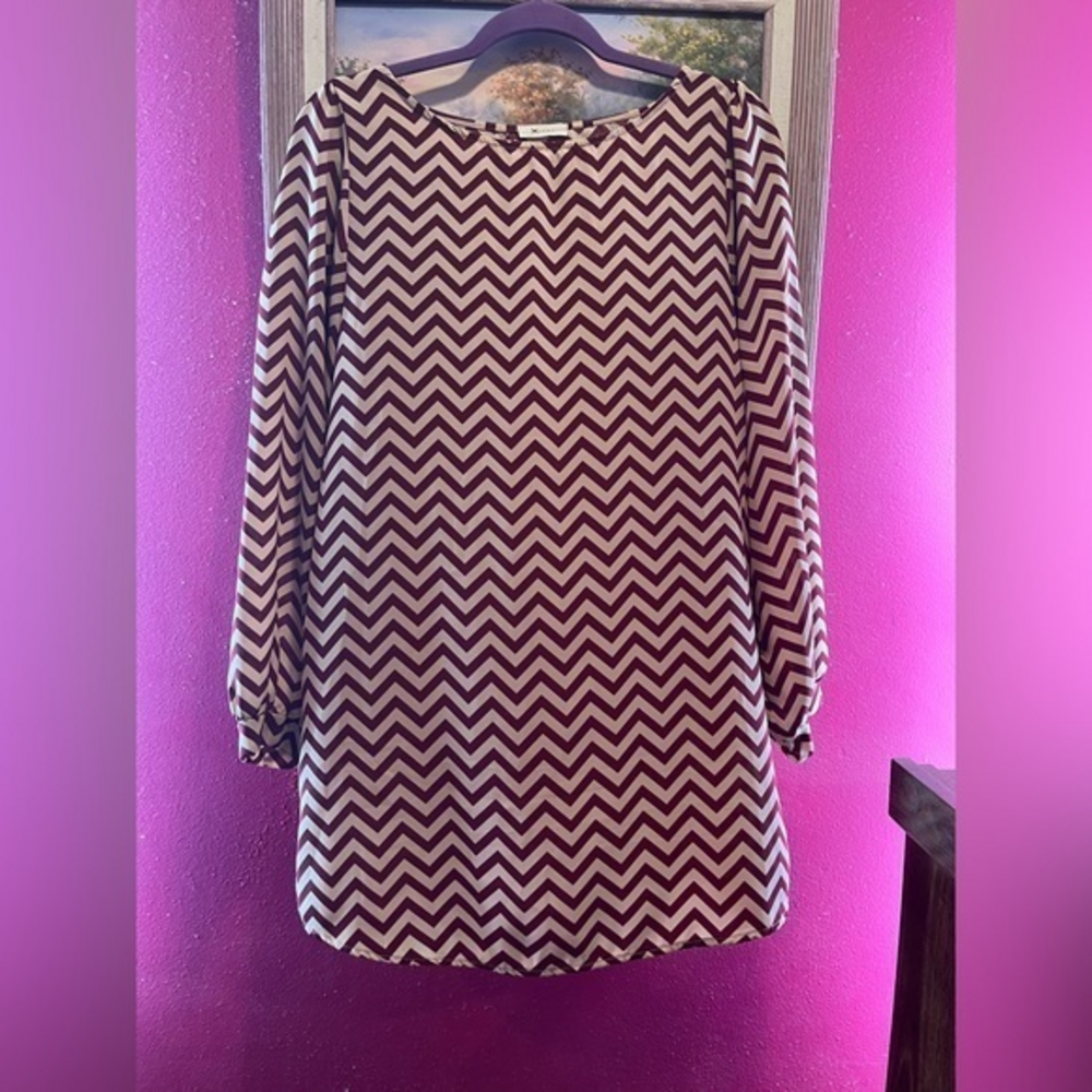 Everly‎ Chevron Long Sleeve Dress